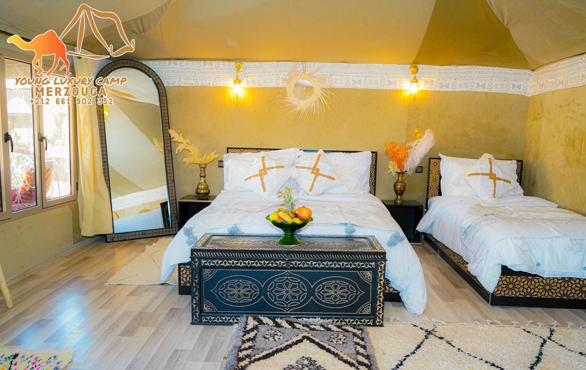 Young Luxury Camp Merzouga Esterno foto