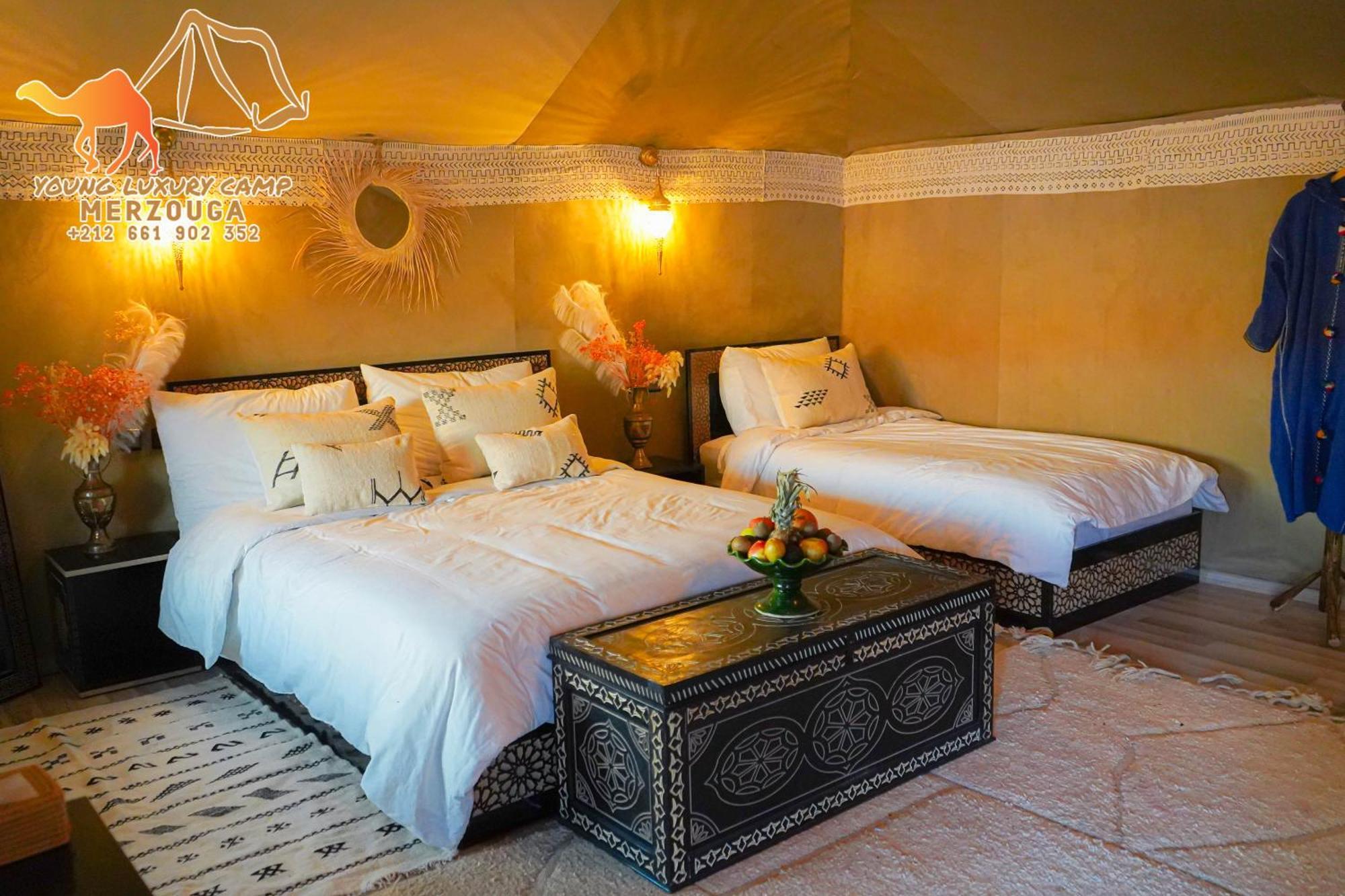 Young Luxury Camp Merzouga Esterno foto