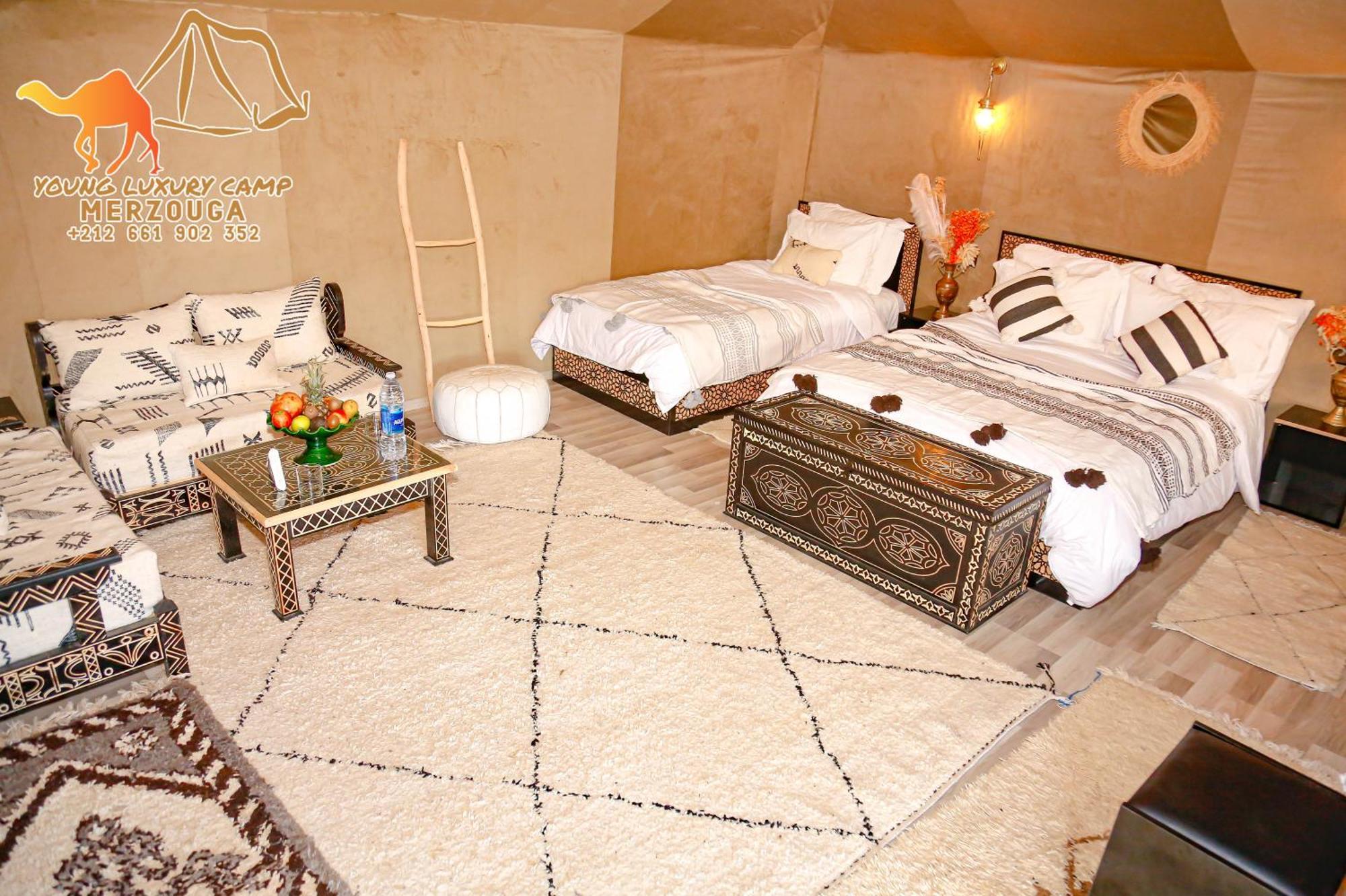 Young Luxury Camp Merzouga Esterno foto
