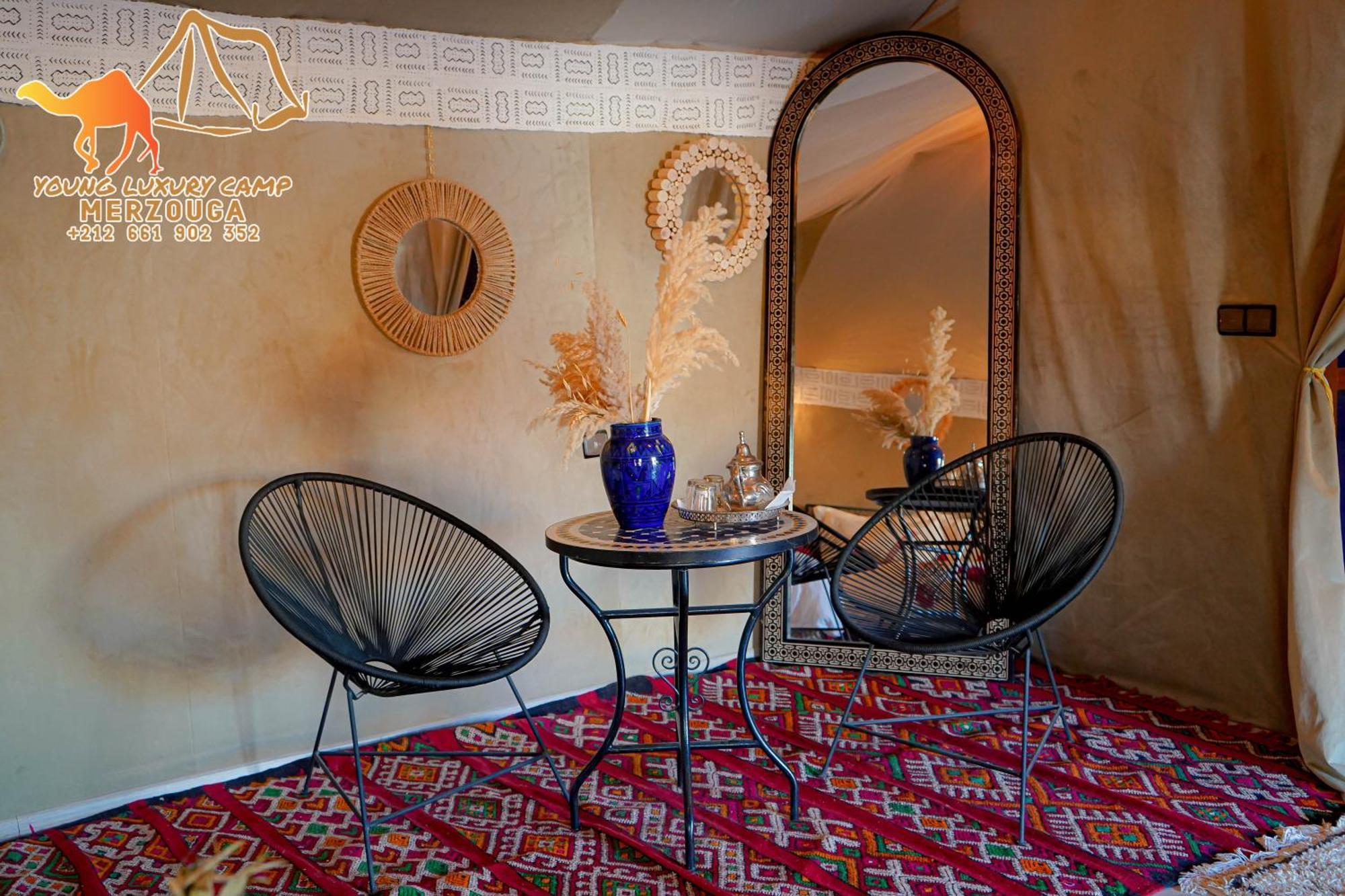 Young Luxury Camp Merzouga Esterno foto